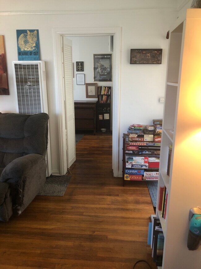 Photo - 2628 S Barrington Ave