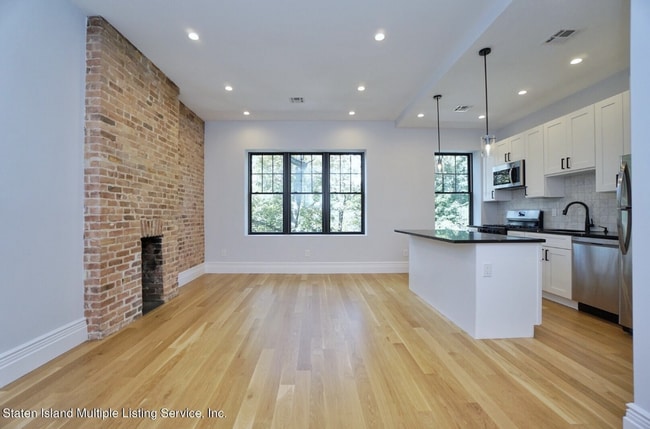413 Westervelt Ave Unit 3rd Floor