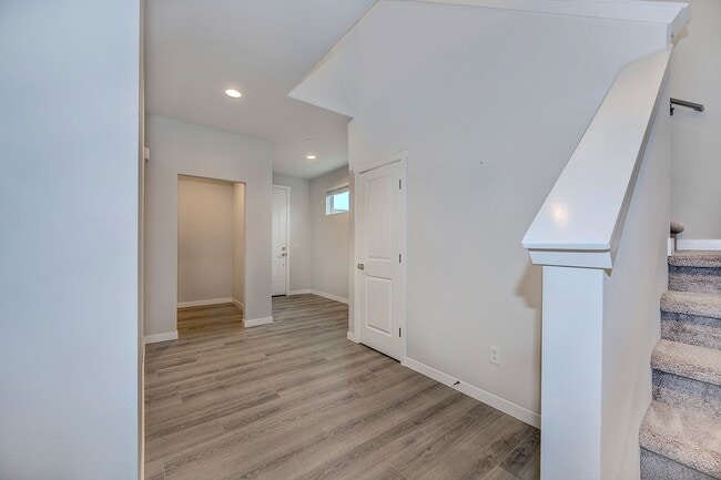 Photo - 5 bed 2 bath In Marysville