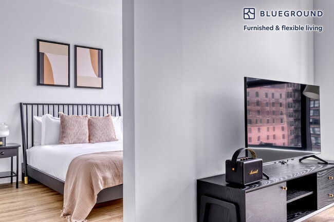 Photo - 808 W Van Buren St Unit FL6-ID532