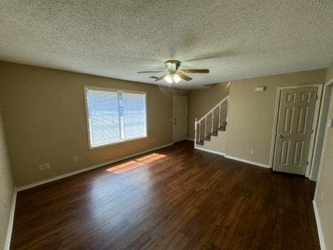 Photo - 1204 University Dr Unit B