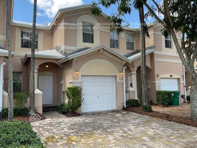 Building Photo - 12530 SW 124th Terrace Rental