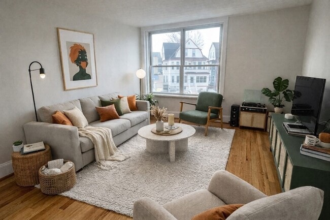 Building Photo - 108 Bristol Rd Unit 1