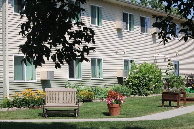 Photo - 1485 N 7th St