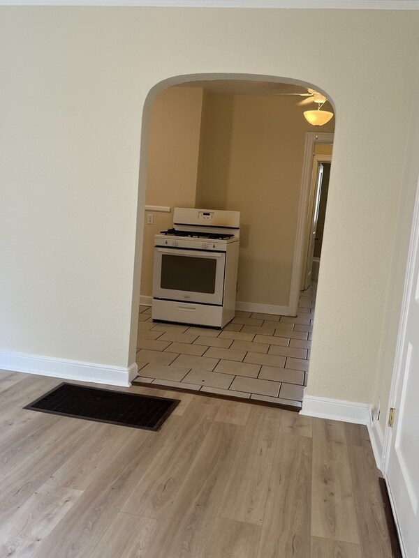 1196 Tutwiler Ave Condo Condo for Rent in Memphis, TN