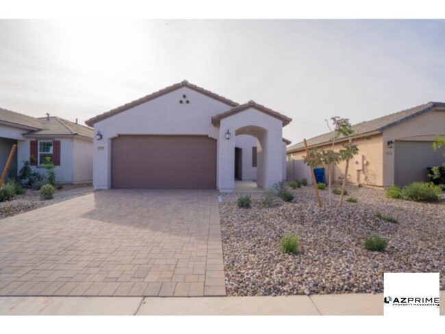 Photo - Move-In Ready Modern 3/2 in Avondale's Most Sought-After Community.