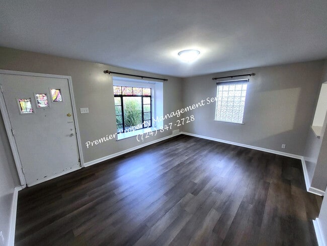 Photo - 2435 Brodhead Rd