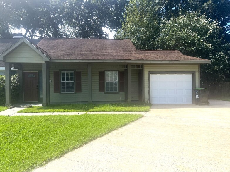 113 Saddlehorn Dr