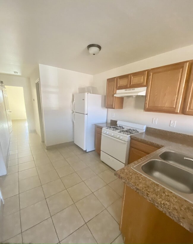 Photo - 3328 Lincoln Ave