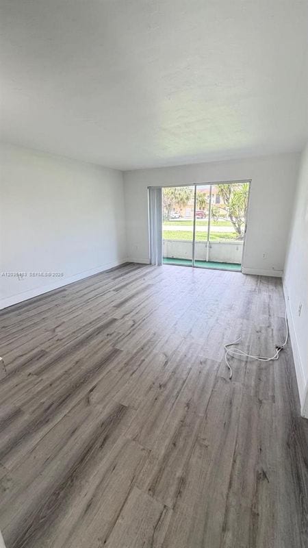 Photo - 20200 NE 27th Ct Unit 9