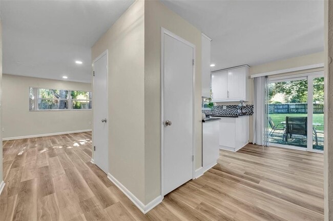 Photo - 110 Bilsdale Ct