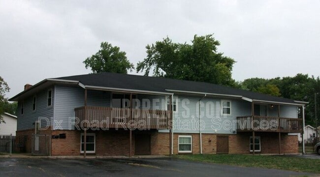 Building Photo - 2032 Sheffield St Rental