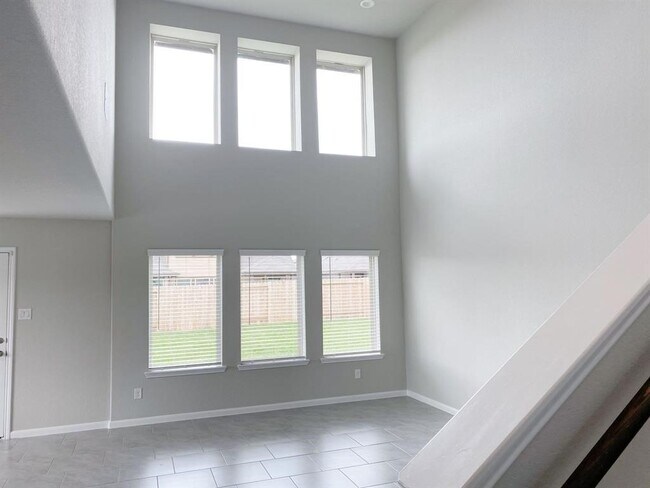 Photo - 29630 Juniper Ct