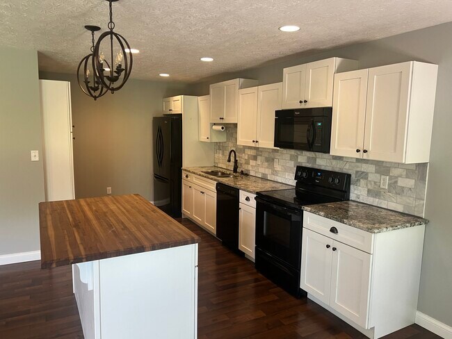 Photo - 317 Cedar Run St