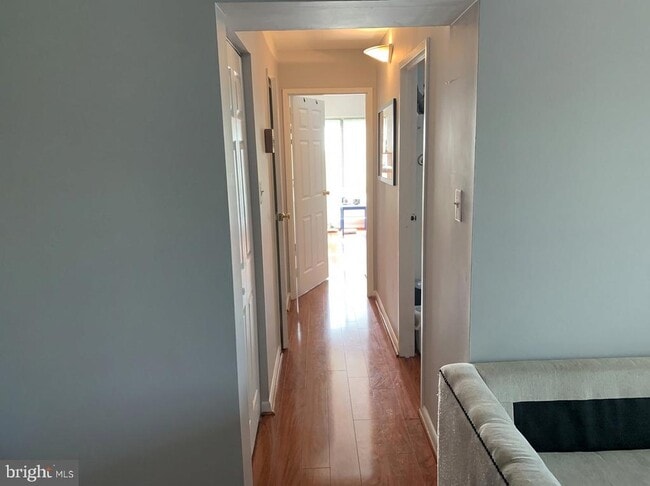 Photo - 615 Center St