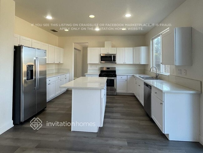 Photo - 1187 Jewelflower St