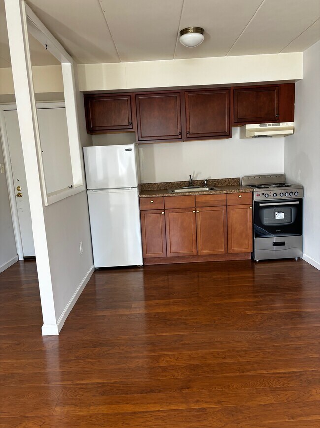 Photo - 56 S Morton Ave Unidad 10