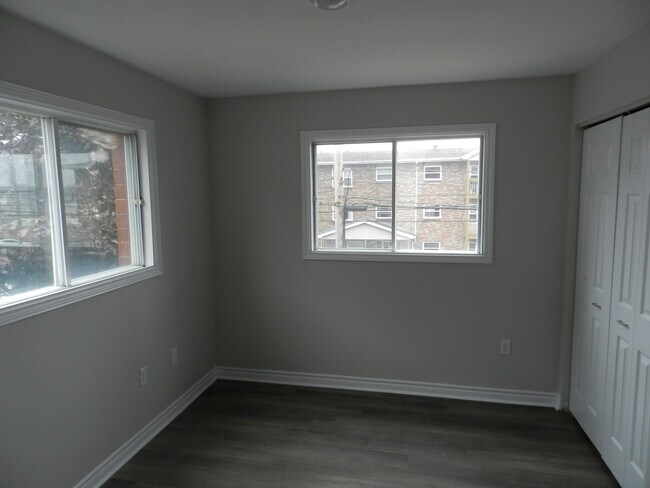 Photo - 3034 Windsor St Unit 205