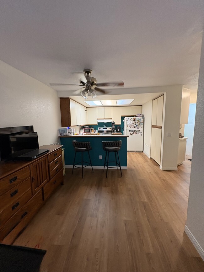 Photo - 16 Aruba St Unit Crystal Cay