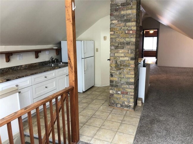 Photo - 900 30th Ave S