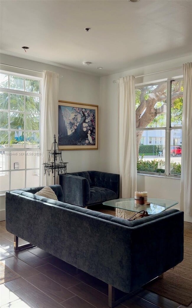 Photo - 1502 Jefferson Ave Unidad 108