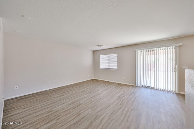 Photo - 8605 W Jocelyn Terrace