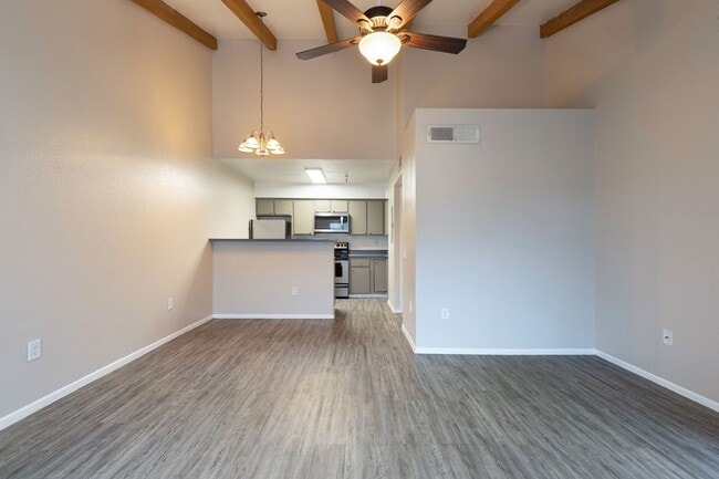 Lion Tempe Apartments