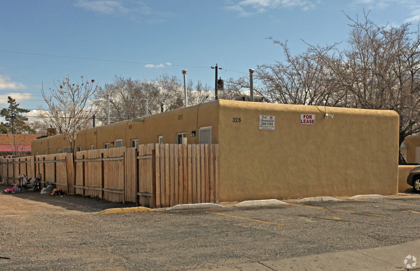 Photo - 328 Rhode Island (New) St NE