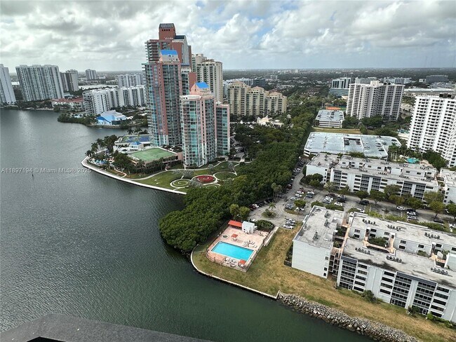 Photo - 3530 Mystic Pointe Dr Unit 3204