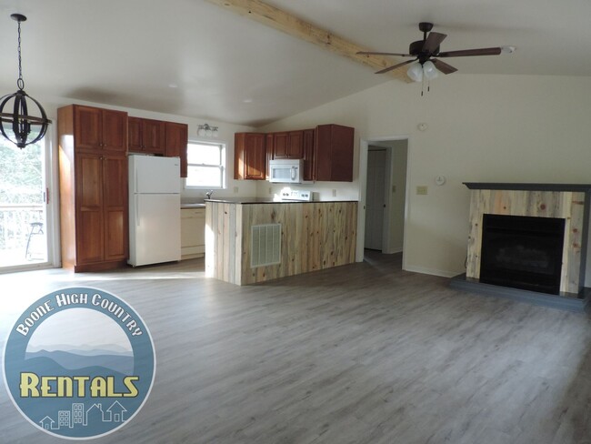 Photo - Spacious Home In Blowing Rock