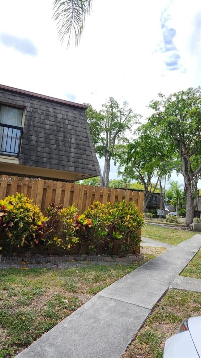 Photo - 14293 SW 94th Cir Ln Unit 101-27