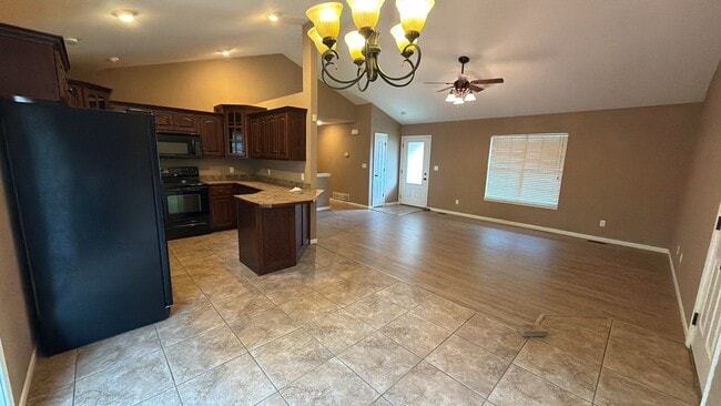 Photo - 22864 Return Ln