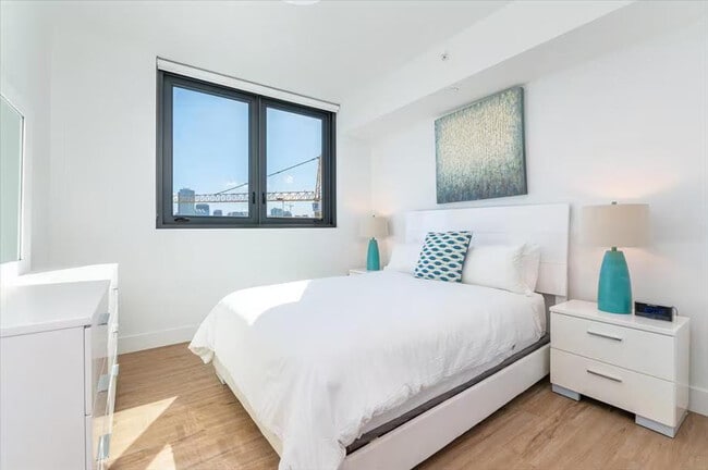 Photo - 460 NE 5th St Unidad SI ID1040095P