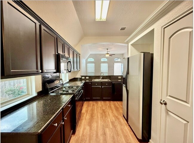 Building Photo - 2007 Timberline Ct