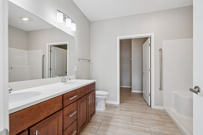 Cedar River Bluffs Apartments