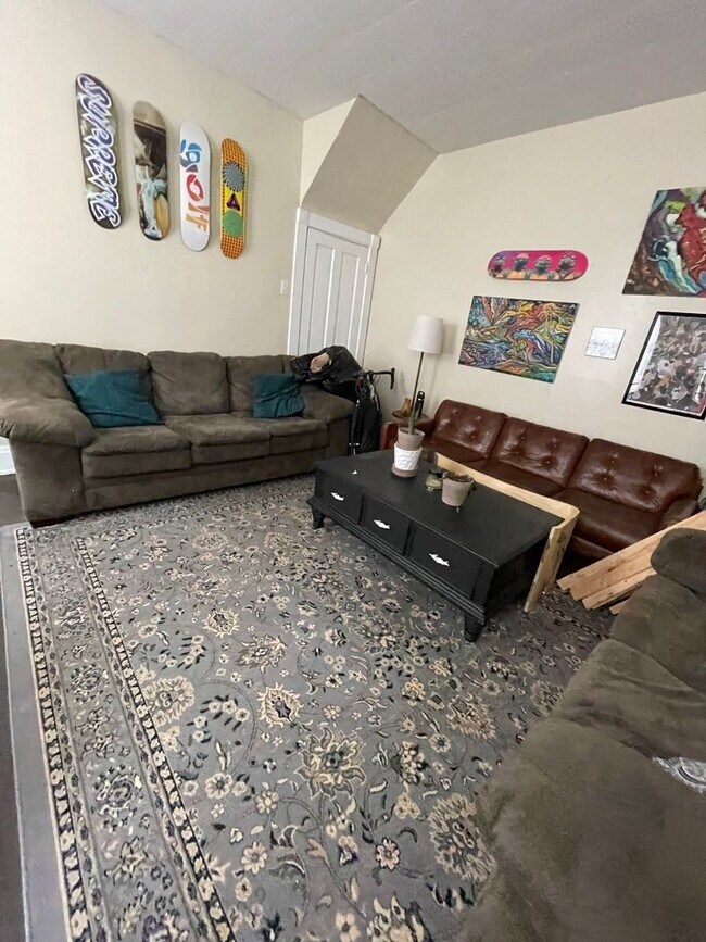 Photo - 2811 Glendora Ave