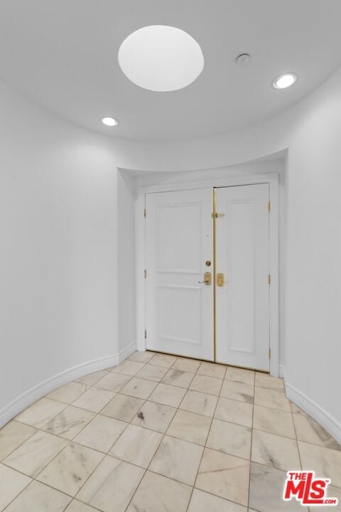 Photo - 121 N Almont Dr Unit 302