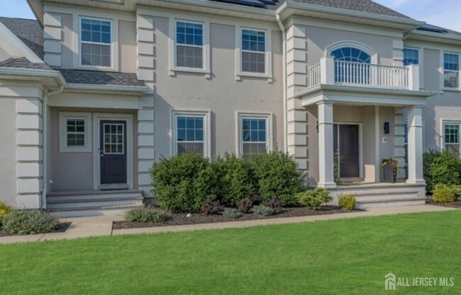 Photo - 9 Jamieson Way