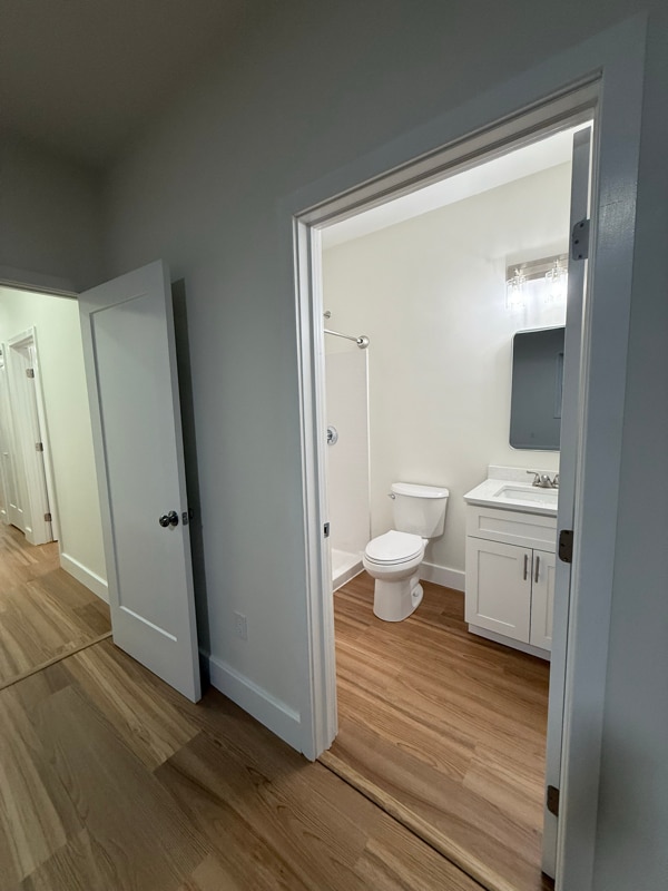 Photo - 124 Abbott St Unidad 302