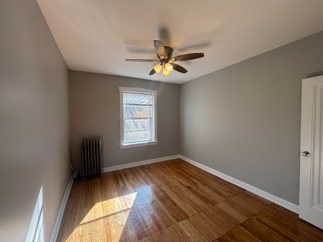 Photo - 3114-3116 W 61st St Unidad 2