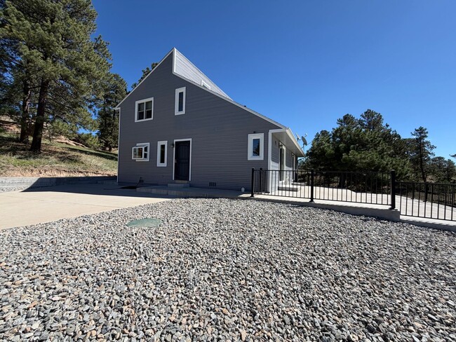 3793 Badger Ln