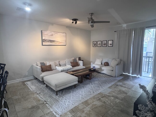 Photo - 116 W Coda Cir