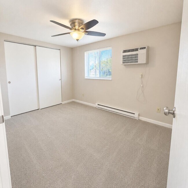 1149 W South Park Ave Unidad D