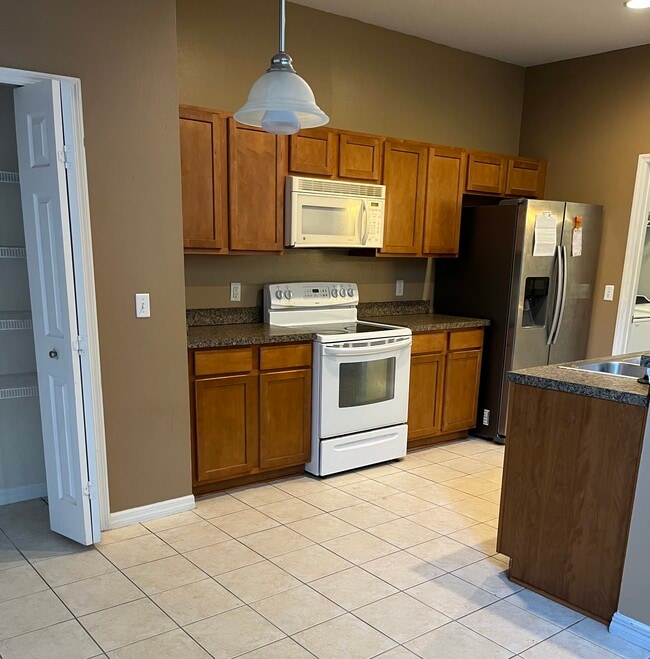 Photo - 10043 Moorshire Cir