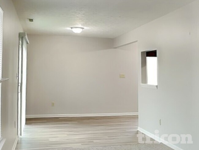 Photo - 6422 Coconut Ct