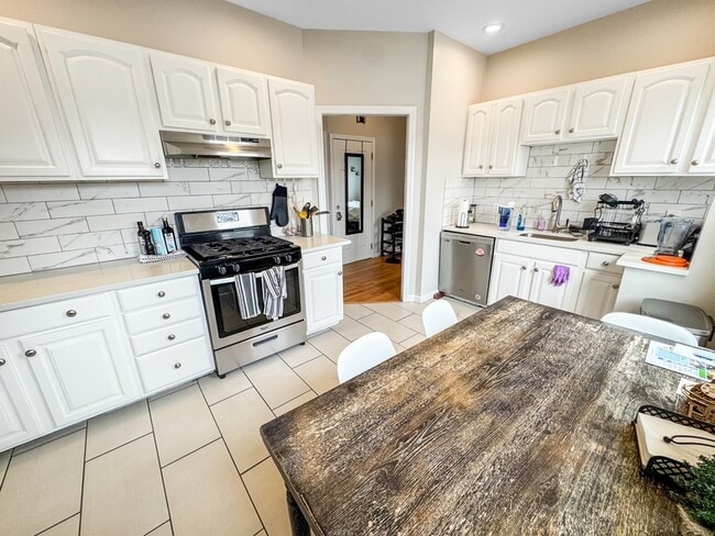 Photo - 107 Columbia St Unidad 3