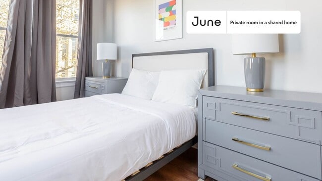 Photo - Room in Shared 4 bed/1 bath home Unidad B