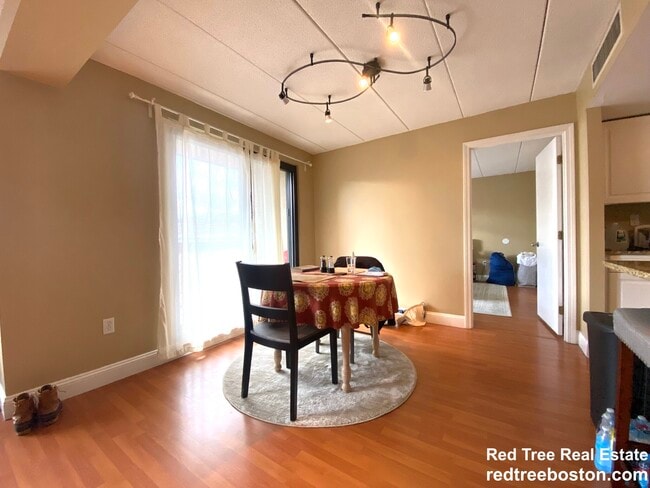 Photo - 85 Brainerd Rd Unit 416