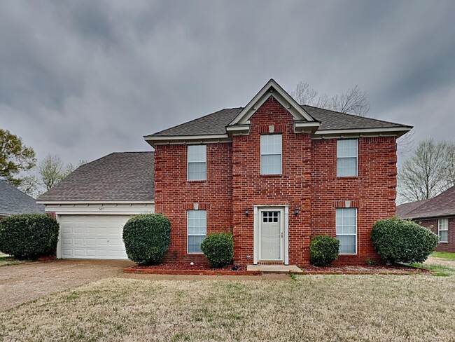 Building Photo - 5657 Wolf Pack Dr