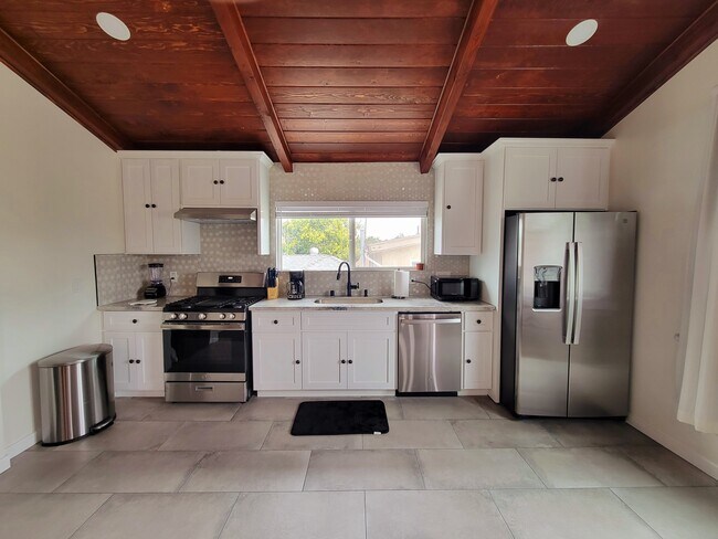 Photo - 3743 Pueblo Ave Unit 3743 1/2 Pueblo Ave